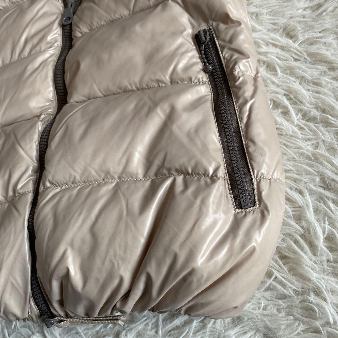 森本珠恵DUVETICA デュベティカ フェべ ダウンベスト