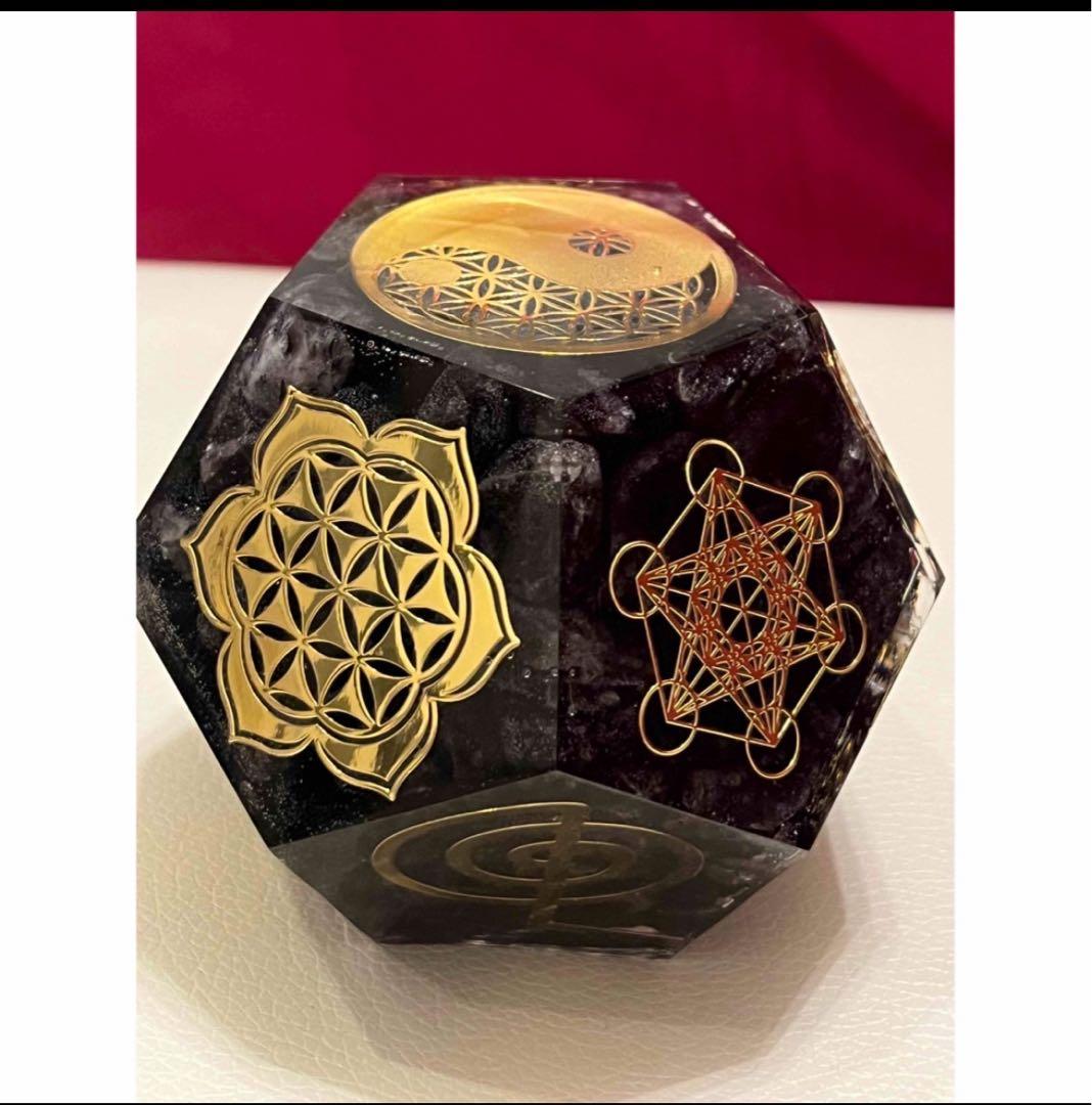 超強力な浄化力〜次元上昇⭐️ パワースポット　モリオン　オルゴナイト