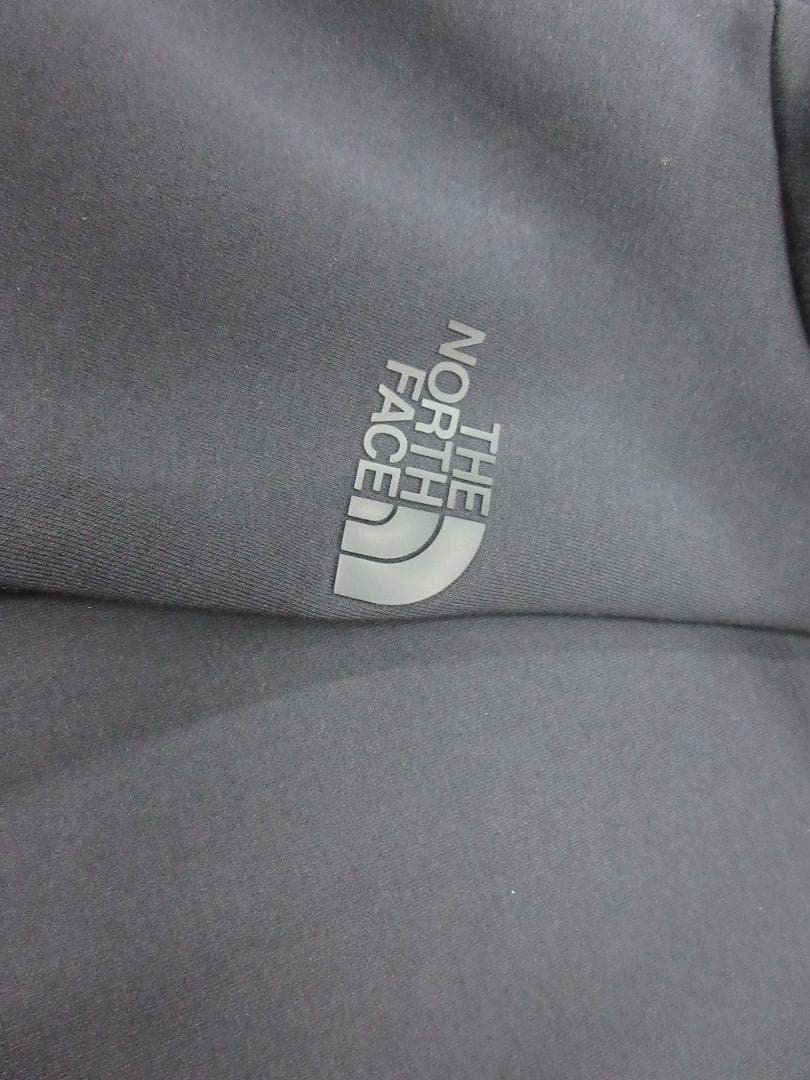 THE NORTH FACEノースフェイス黒リバーシブルジャケットNT62186