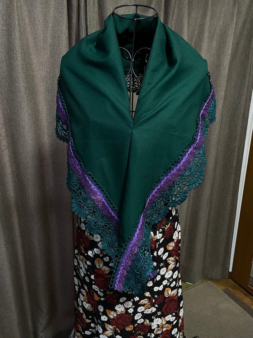 フラメンコ衣装　ワンピース・シージョ２点つき