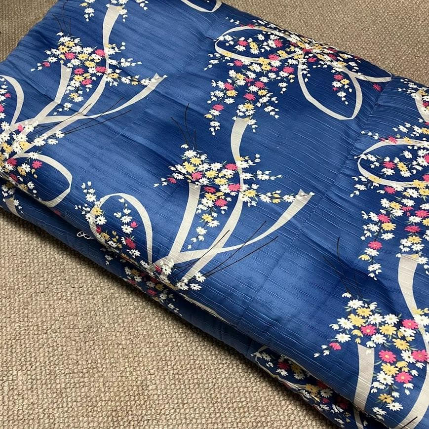 青色花柄シルク風敷き布団 　シングルサイズ
