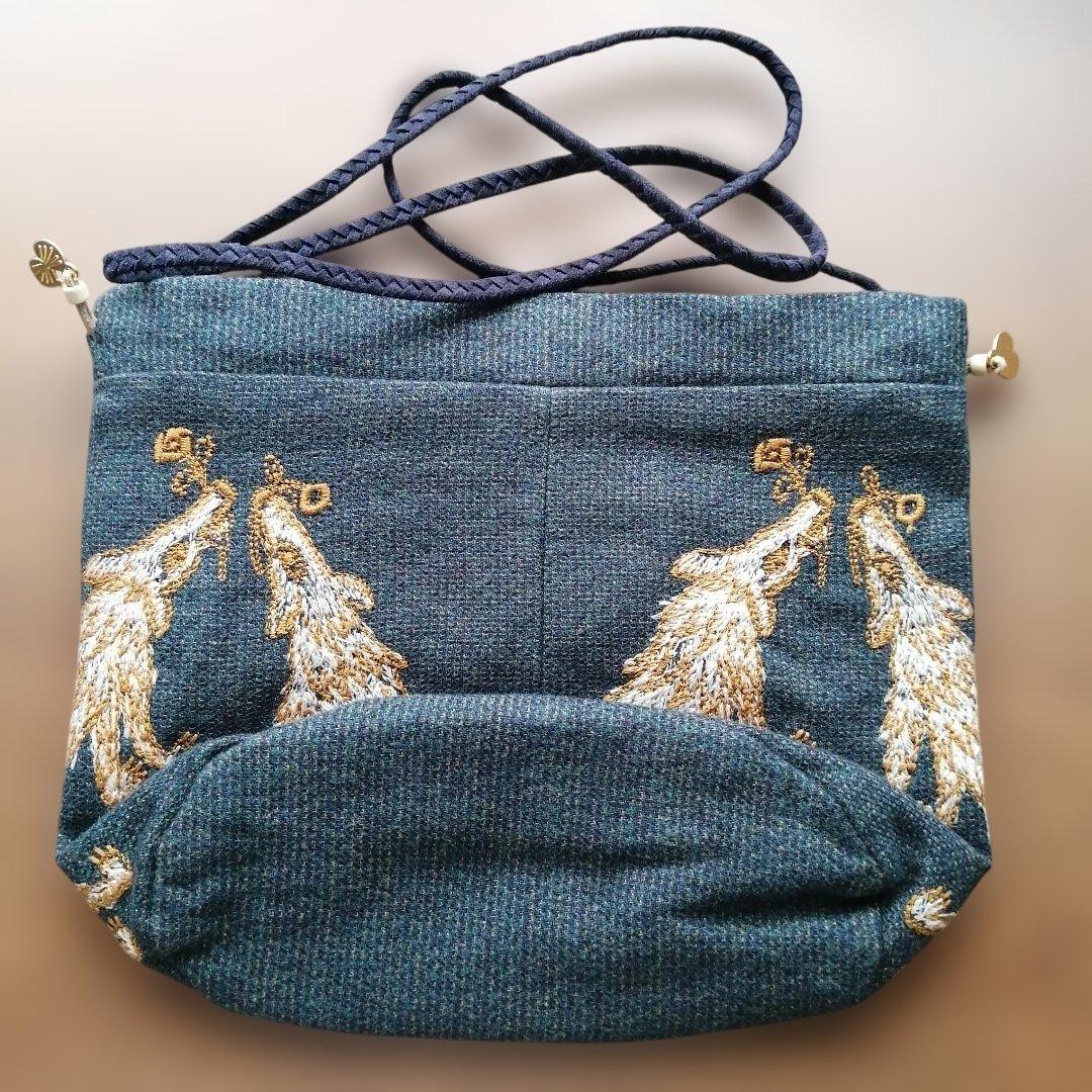 新品　ミナペルホネン　wolf&flower　ポシェット　クリスマスカード付