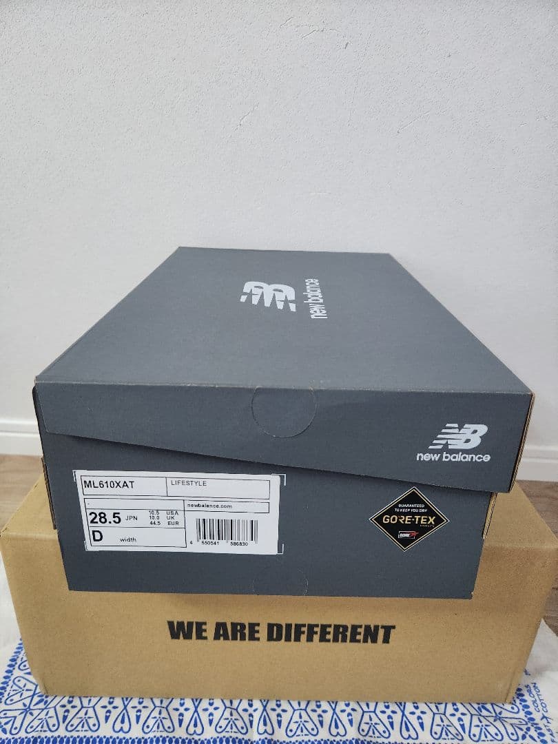 希少 new balance the apartment ml610xat