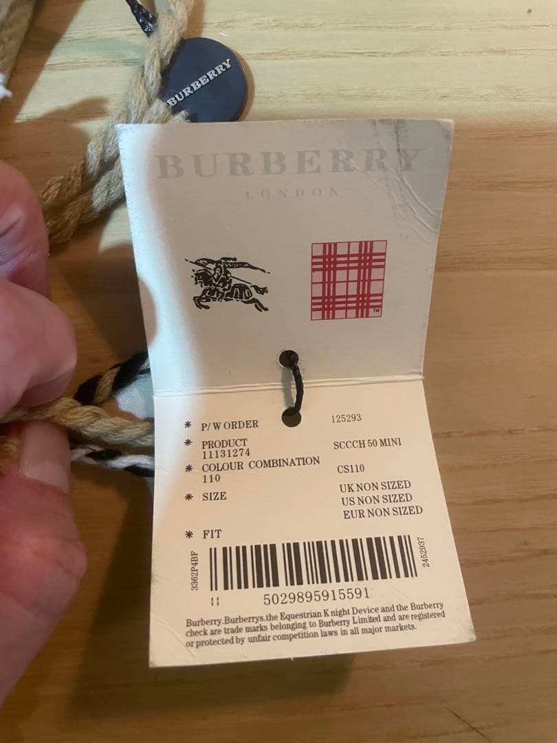 cake　BURBERRY カシミヤ１００% ストール　未使用品