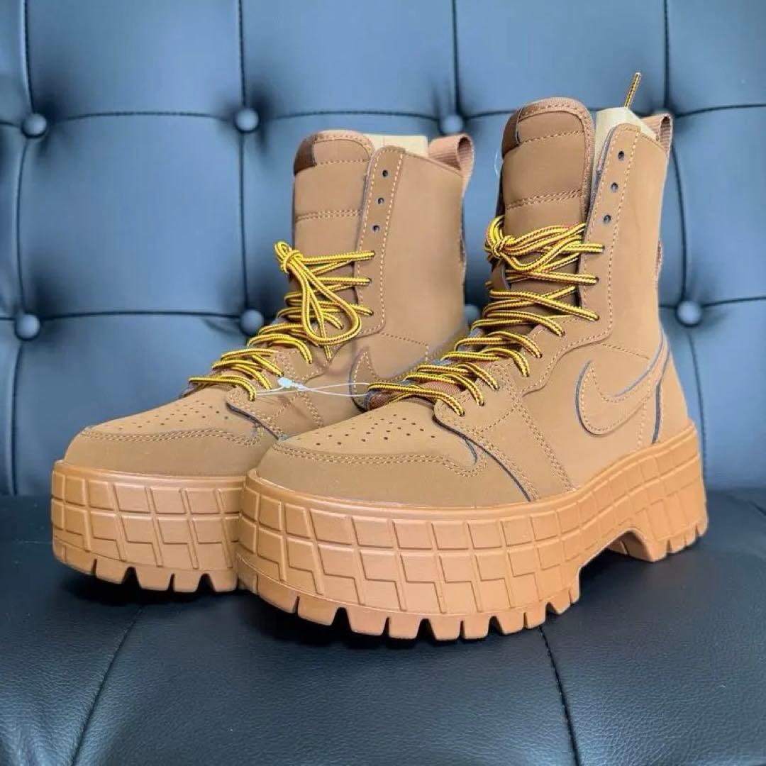 【美品】Nike Women's Air Jordan 1