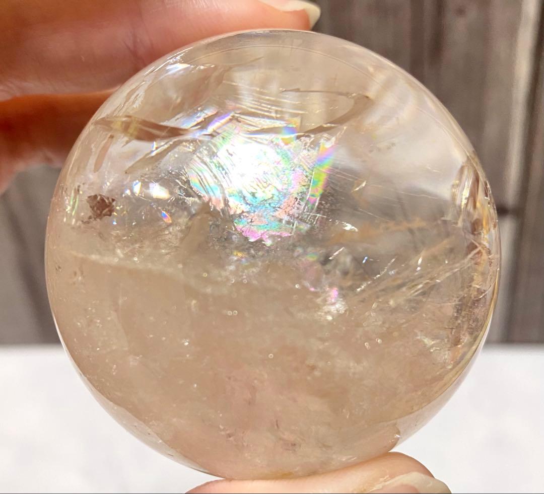 ピンククォーツ（ピンクアゼツライト）スフィア 台座付き