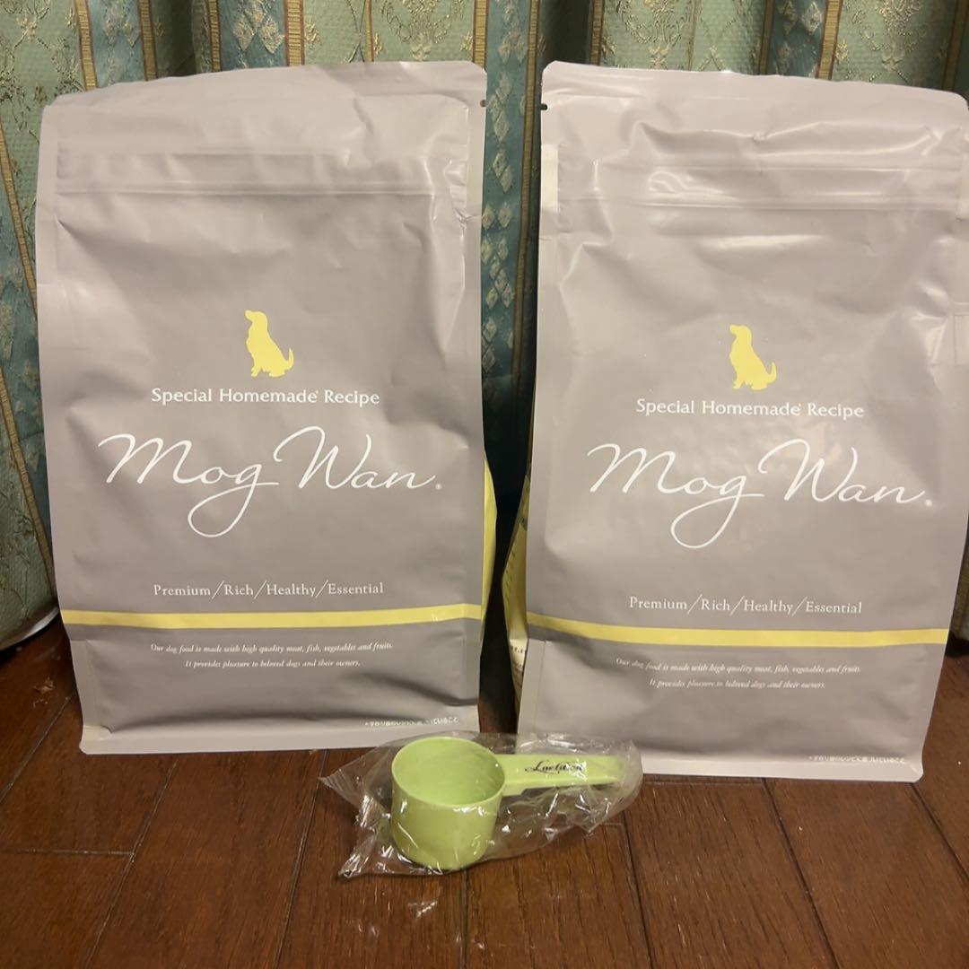 新品未開封【スプーン付き】MogWan ドッグフード 1.8キロ 2袋セット