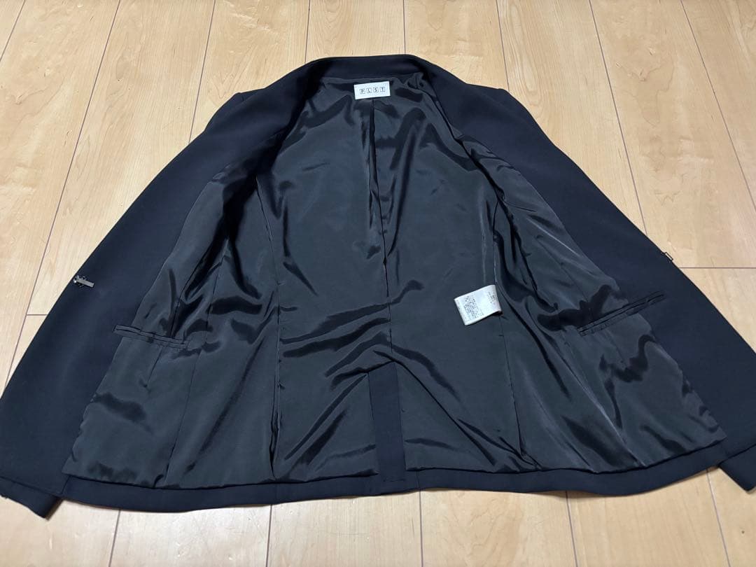 J プラステ　2WAYストレッチカラーレスジャケット・テーパードパンツ