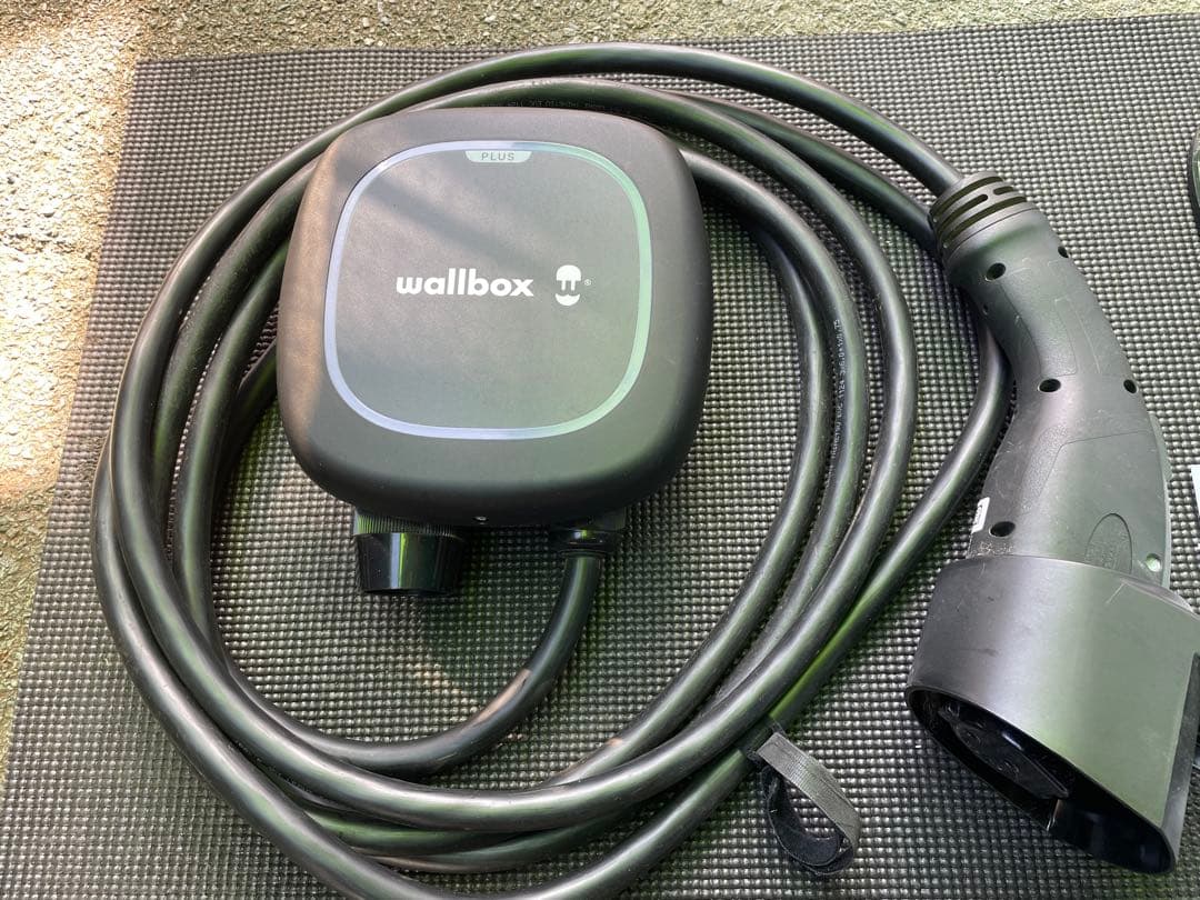 EV用200V充電器/Wallbox製Pulsar Plus