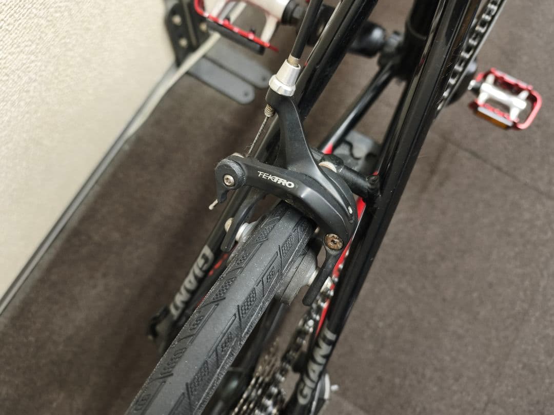 GIANT　IDIOM Mサイズ　20インチ ブラック/レッド