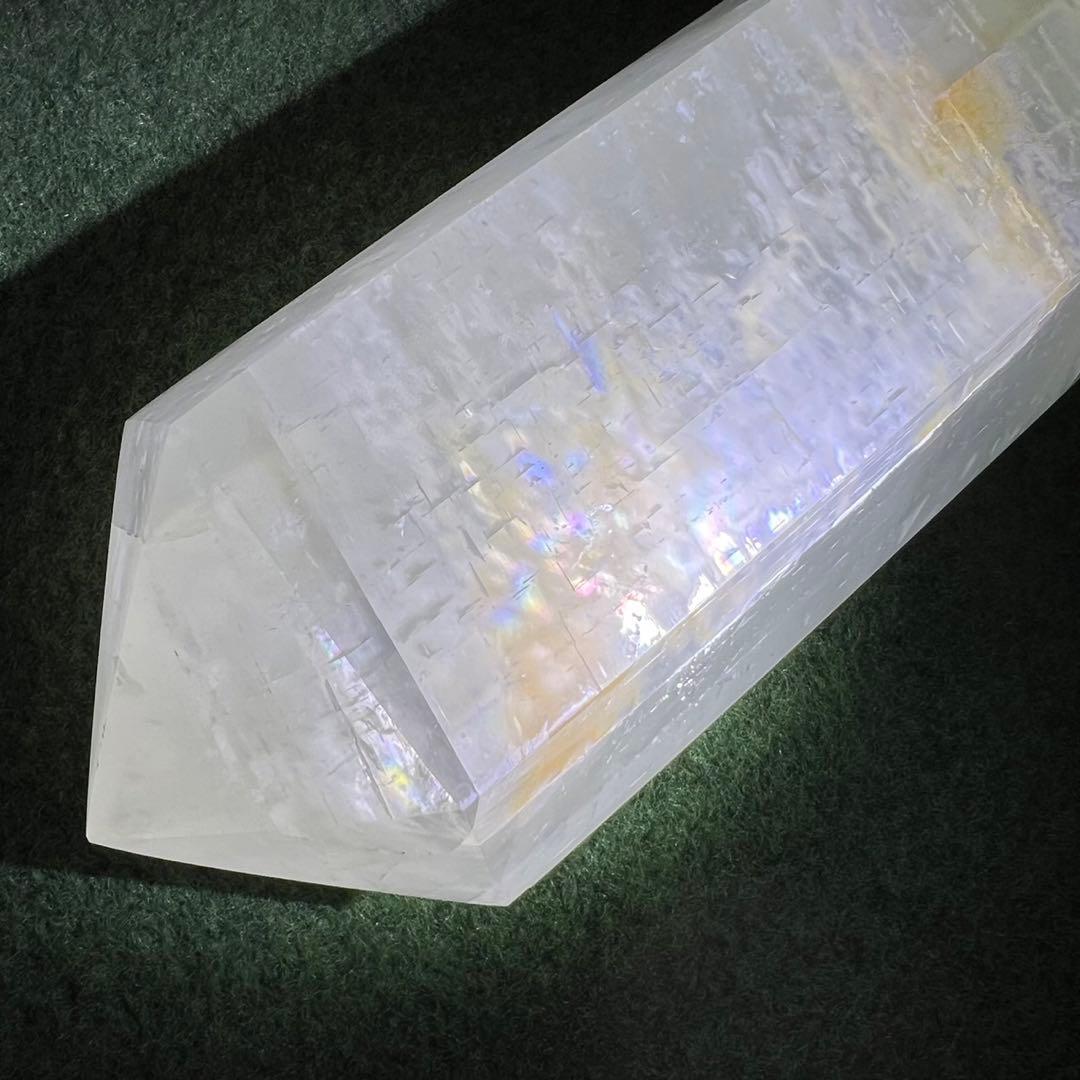 特大！ ほんのりグリーン カルサイト 六角柱 ポイント 天然石 パワーストーン