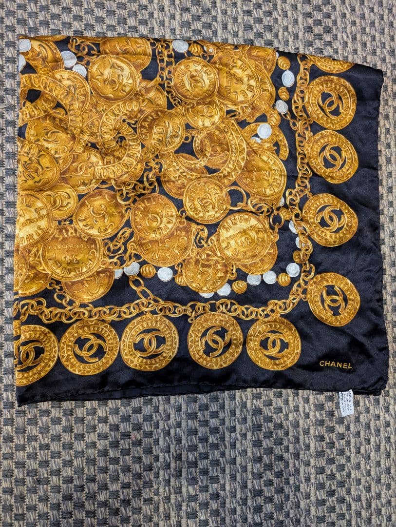 ◆訳あり◆CHANEL デザイン スカーフ大判シルク正方形レア年代物