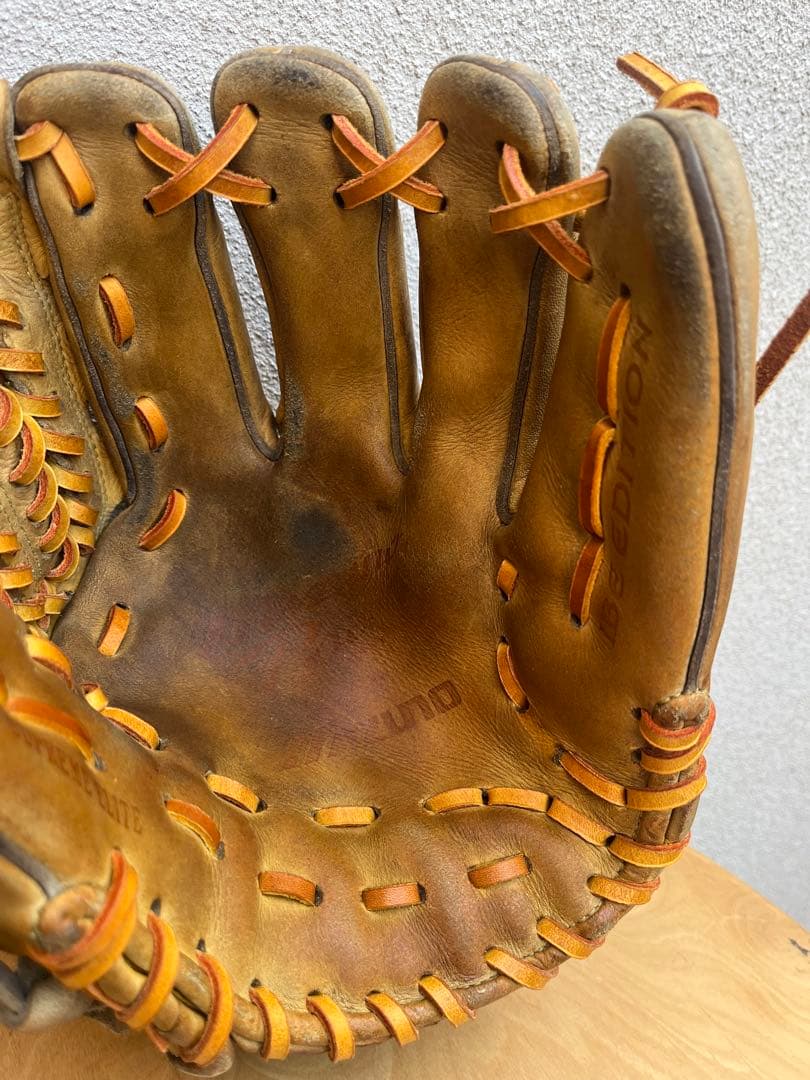ミズノプロ 硬式　内野用グローブ