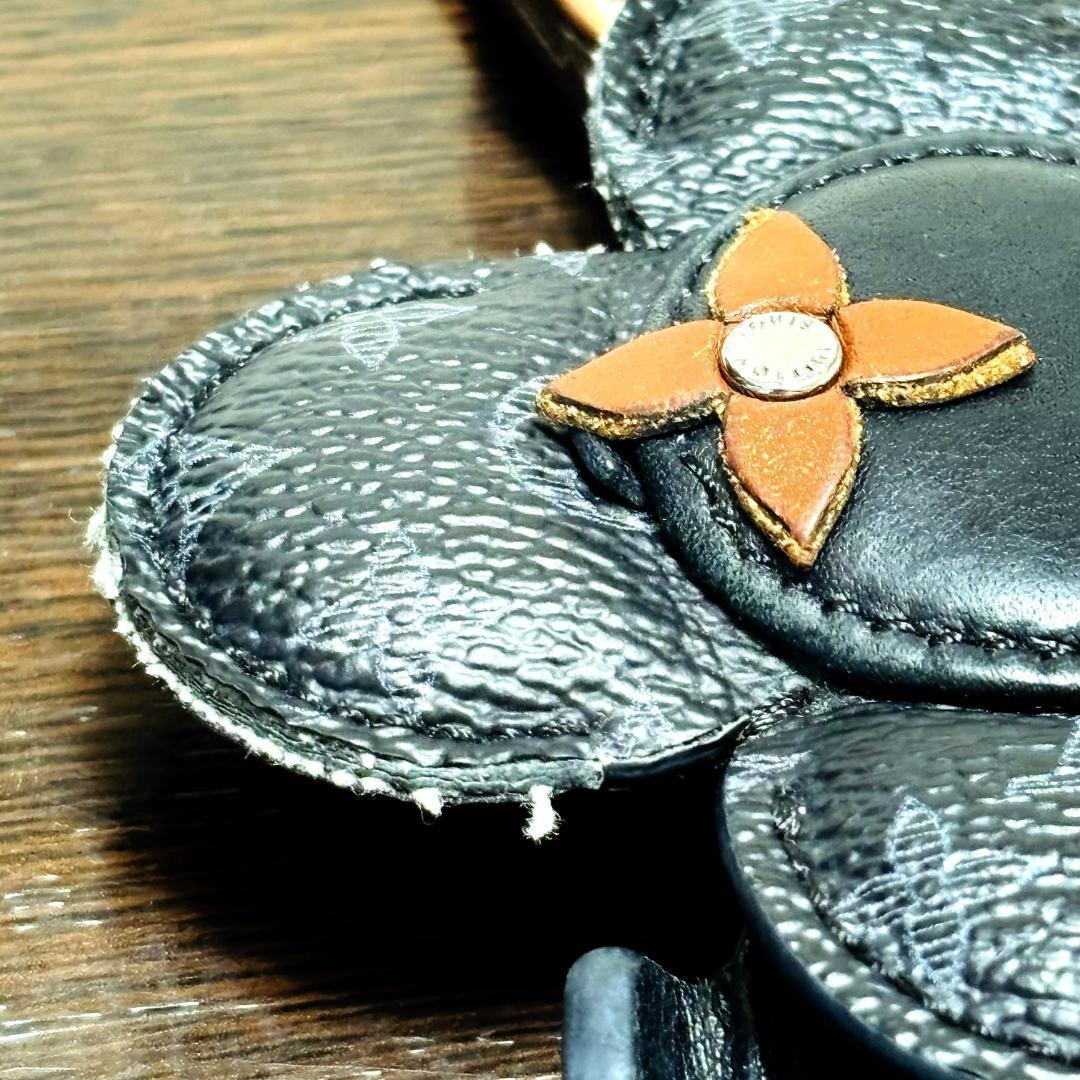 【レア】ルイヴィトン チャーム MP1998 モノグラム ブラック 花 フラワー