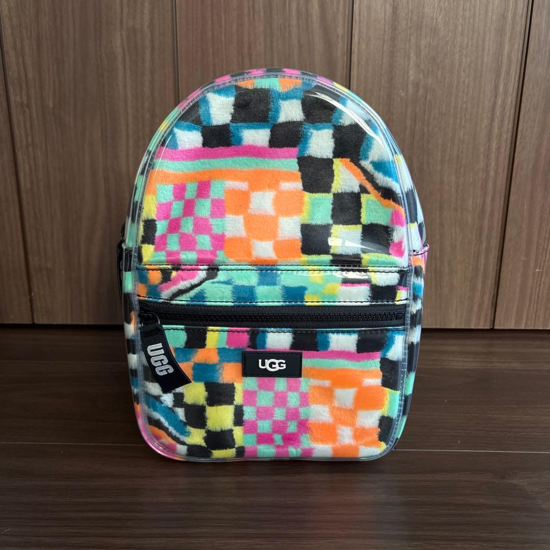 新品★UGG マルチカラーチェック柄リュック