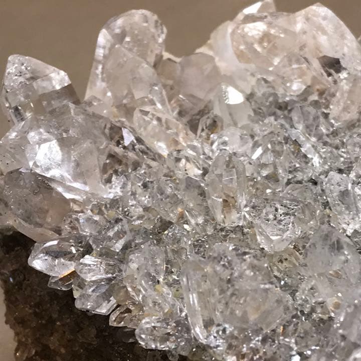 マニハール産水晶　1763グラム