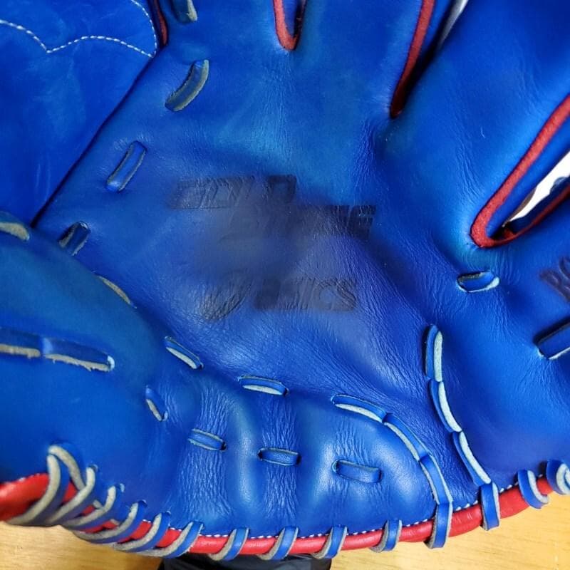 アシックス ダルビッシュ有モデル ライオン ゴールドステージ 軟式グローブ