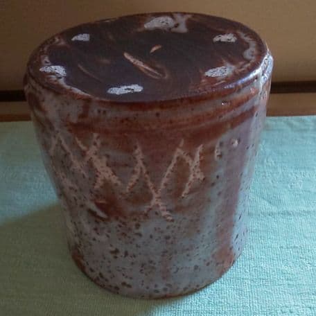 A 29     茶道    水指   鼠志野・加藤鐐作  ( 未使用品 )