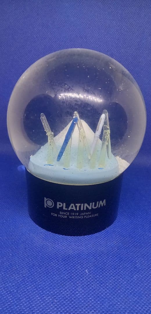 限定品 本栖 「中字」スノードームセット