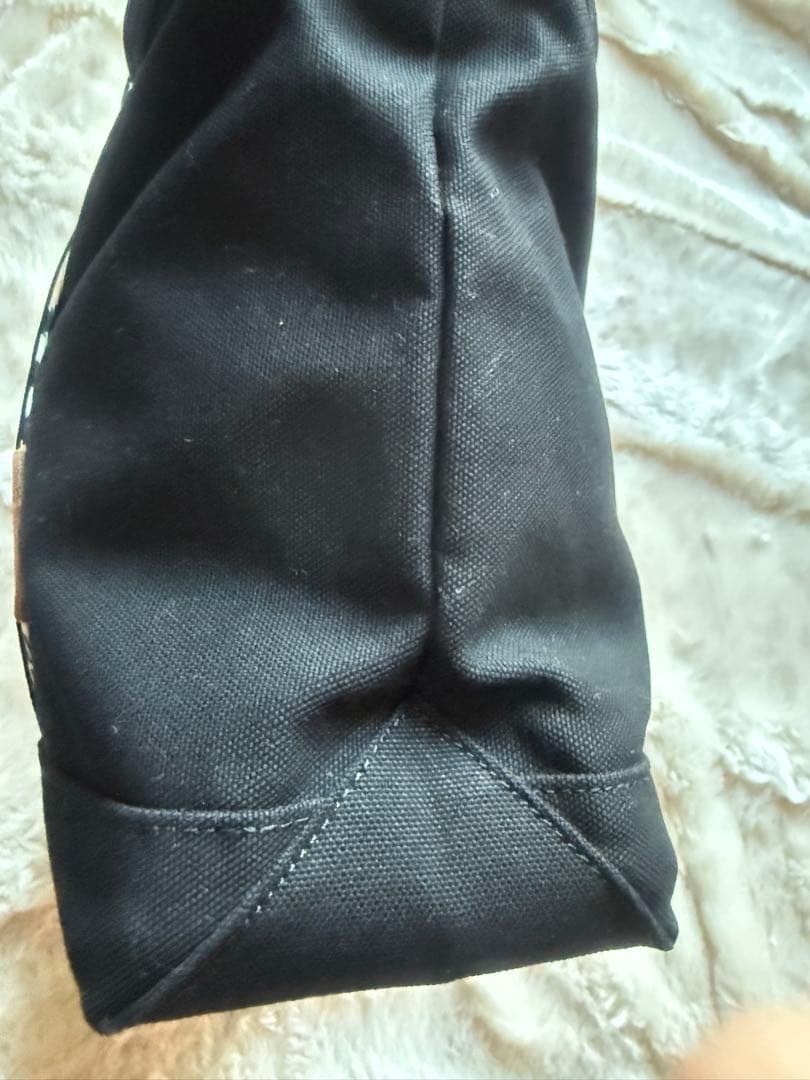 【新品】BURBERRY バーバリートートバッグ黒 ブラックキャンパス