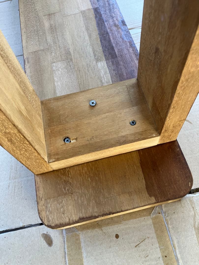 大幅値下げ！隠し棚有り　ハンドメイド　二人掛け木製椅子　飾り棚　集成材使用