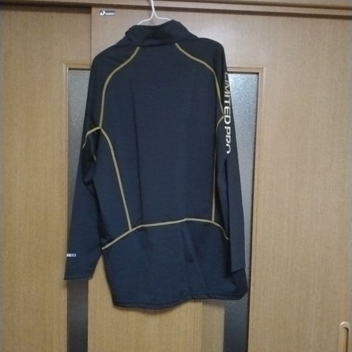 シマノ　ハーフジップリミテッドプロシャツ