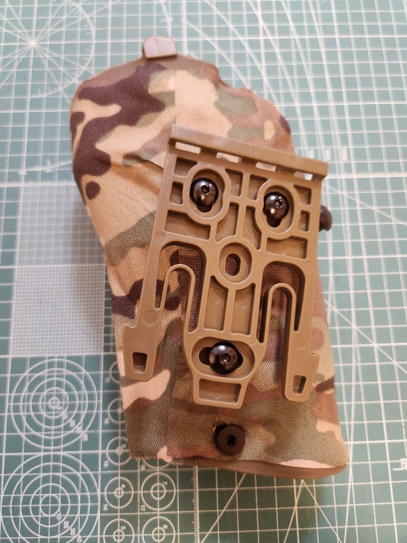 6354 DO/P320 X300 用 / サファリランド タイプ 右ホルスター