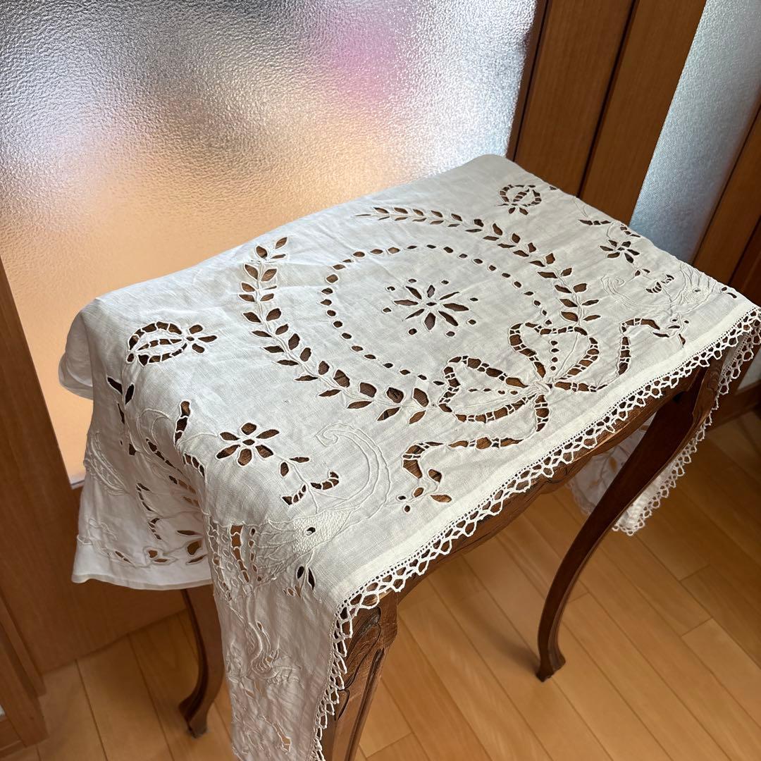 フランス　アンティーク　棚飾り布　レース生地　リネン　手刺繍