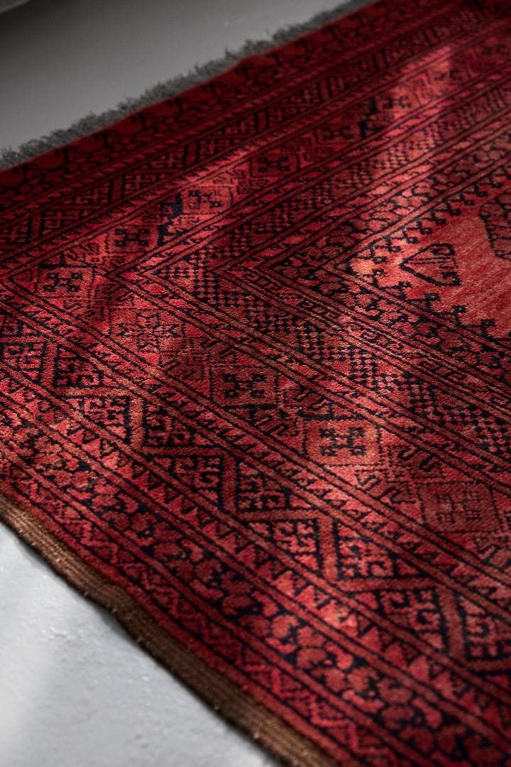 大型ヴィンテージラグ　トライバルラグ　アフガニスタン産（274×198cm）赤