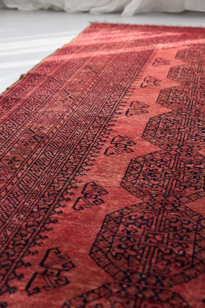 大型ヴィンテージラグ　トライバルラグ　アフガニスタン産（274×198cm）赤