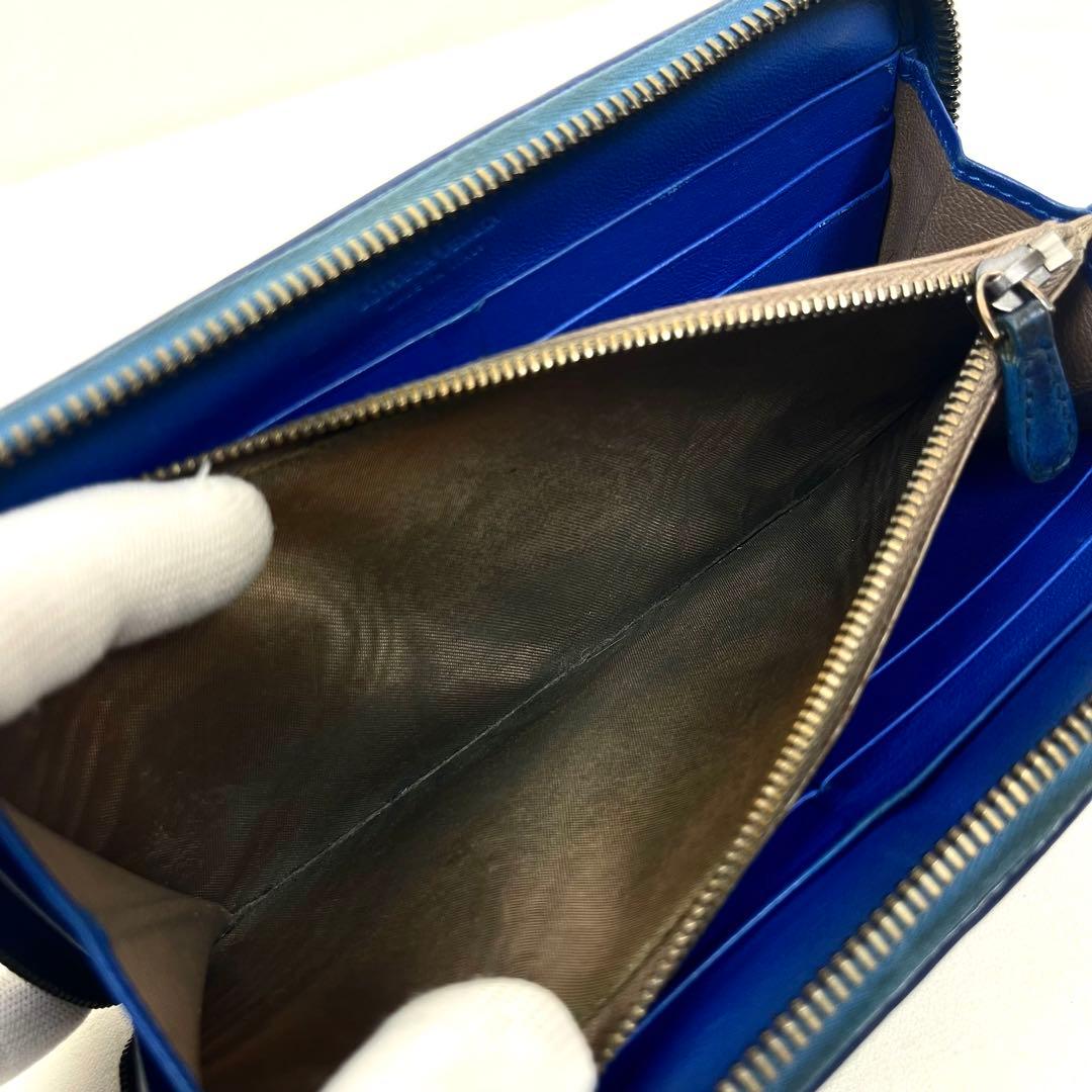 ボッテガヴェネタ　長財布　ラウンドファスナー　イントレチャート　レザー　ブルー