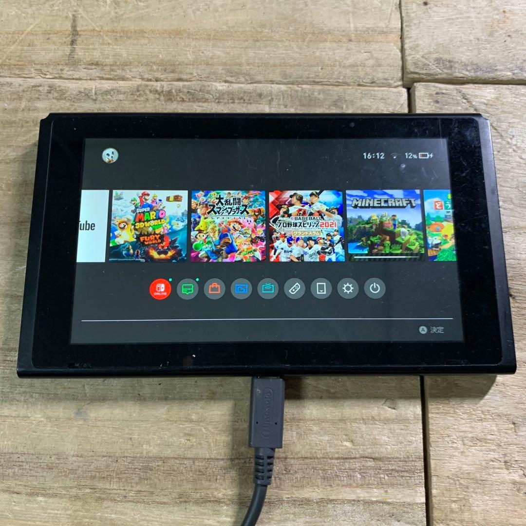 動作OK ニンテンドー　Switch 本体　2017 スマブラ　マリオ　モンハン