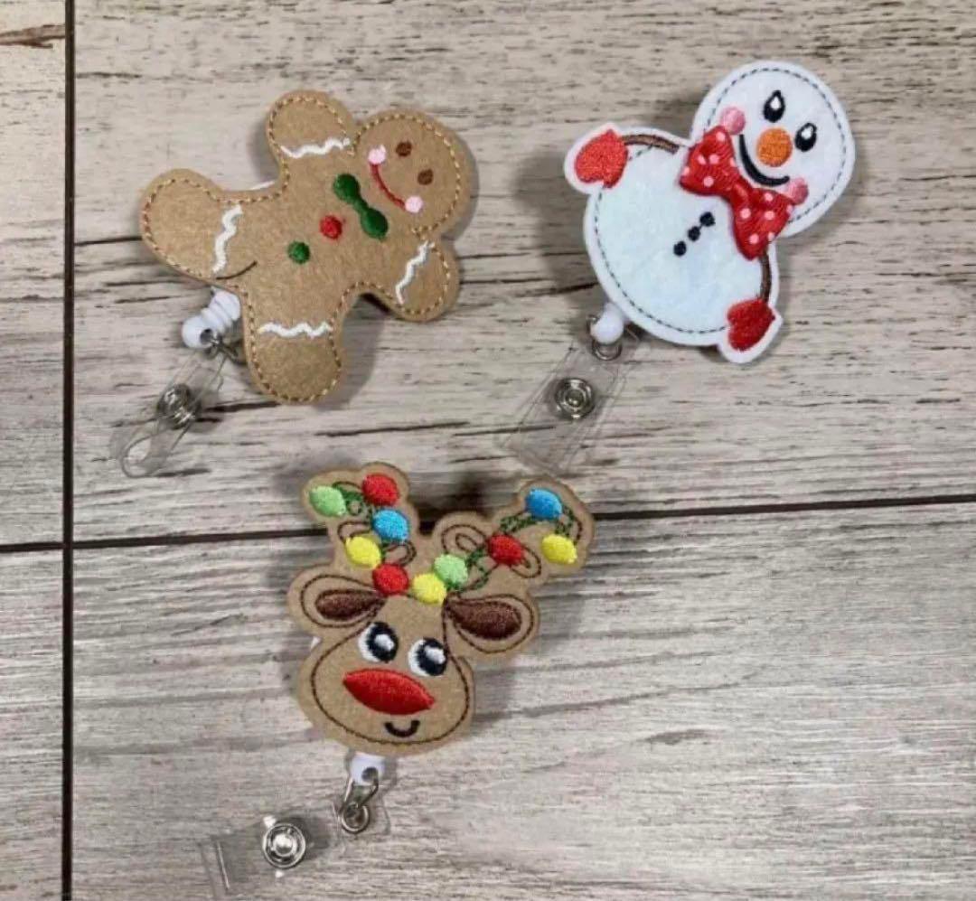 オーナメントにも✨雪だるま　トナカイ　IDホルダー　クリスマス　雪だるま