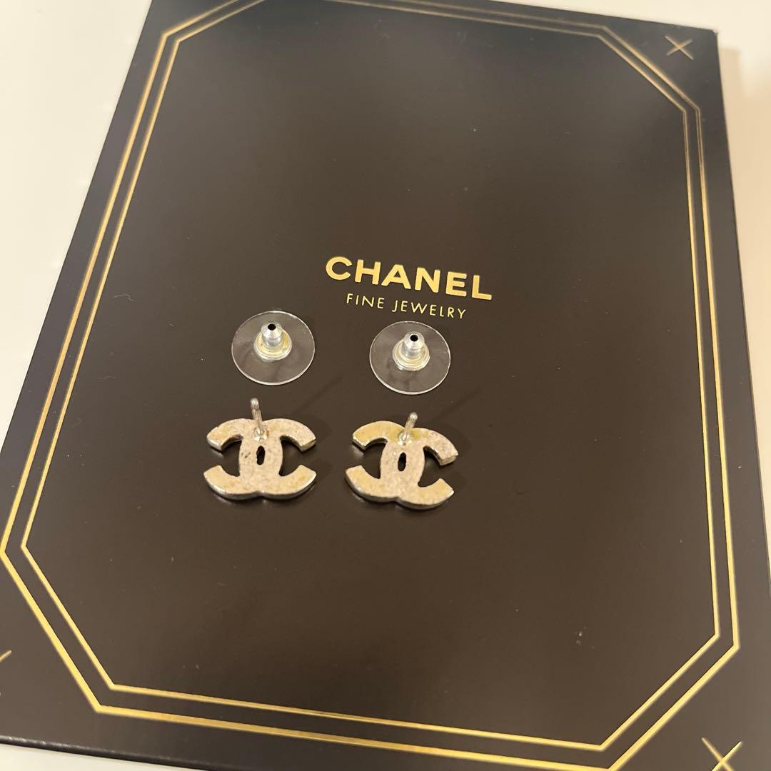 美品！シャネルCCピアス