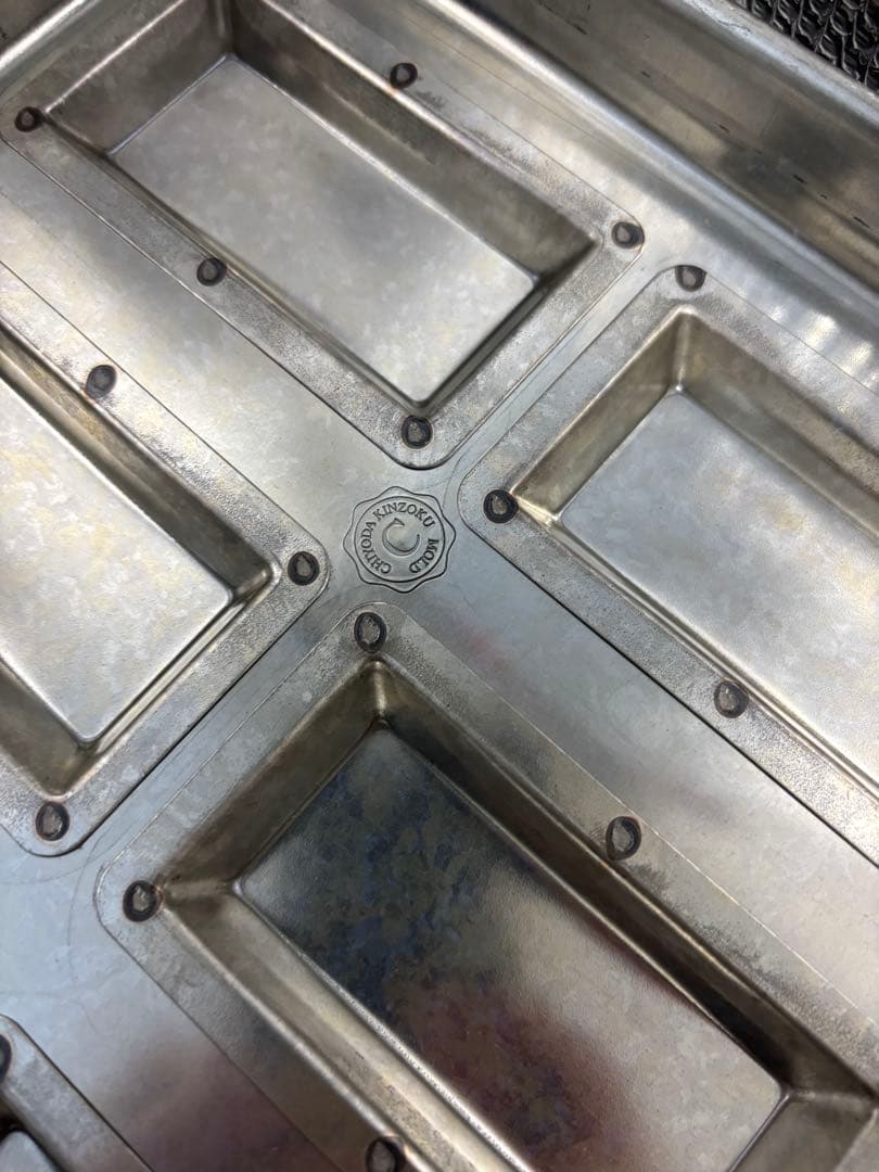 （千代田金属）シリコン加工センチュリー型天板25面　1枚