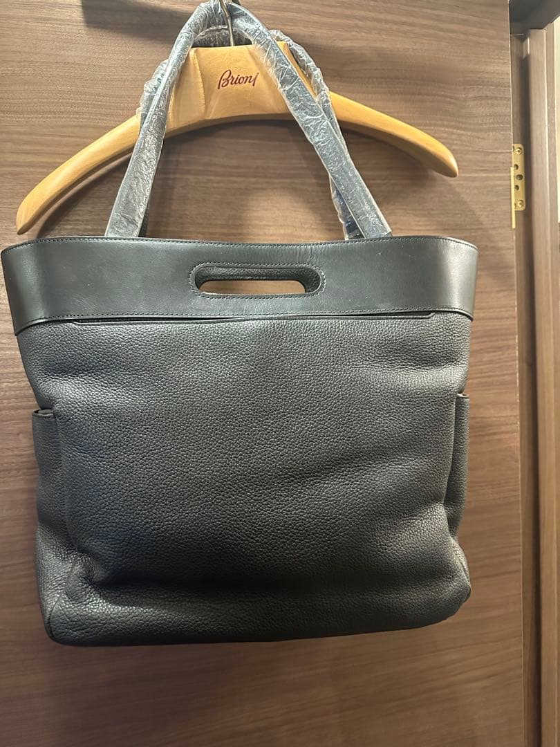 HERGOPOCH レザー トートバッグ 黒 外ポケット付き 未使用品