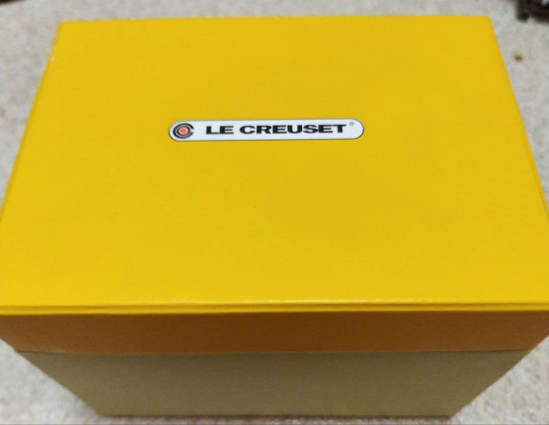 LE CREUSET(ル・クルーゼ) ミニオーバルプレートセット（5枚）