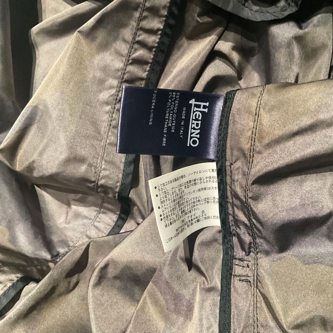 ニールバレット×HERNOコラボ　迷彩柄ナイロンコート　44