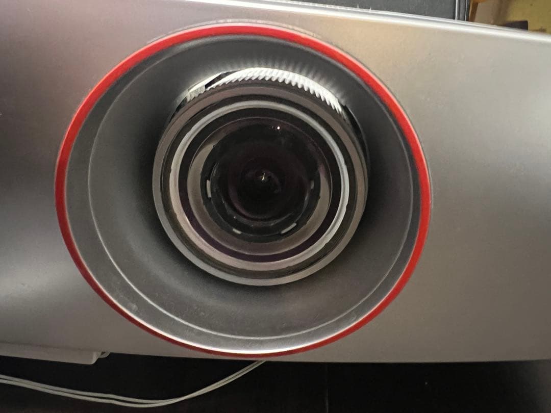 BenQ HT2150STホームプロジェクター フルHD 60FPS