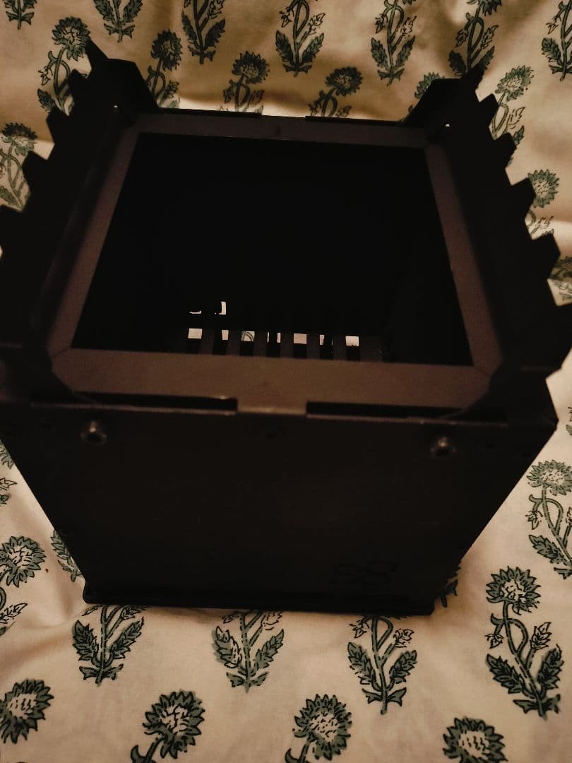 新品未使用品　HODO　flame cube　M　 焚火台