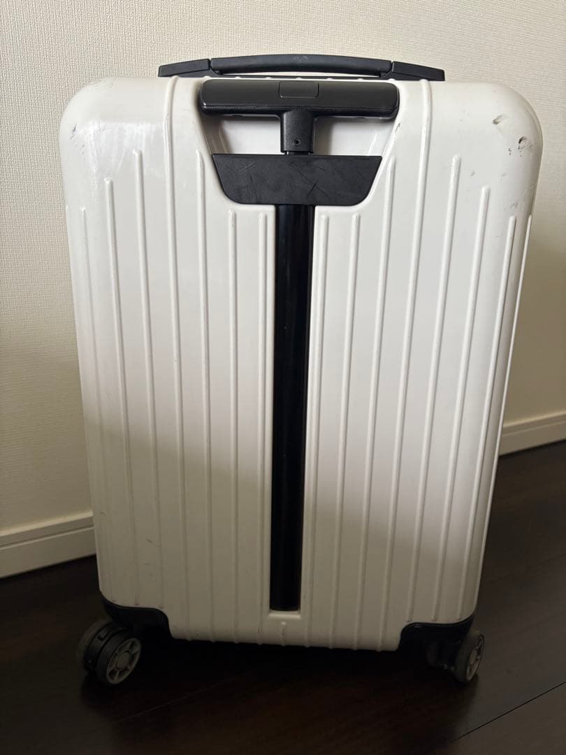 リモワ サルサエアー 4輪 ハワイ限定 ホワイト 機内持ち込み
