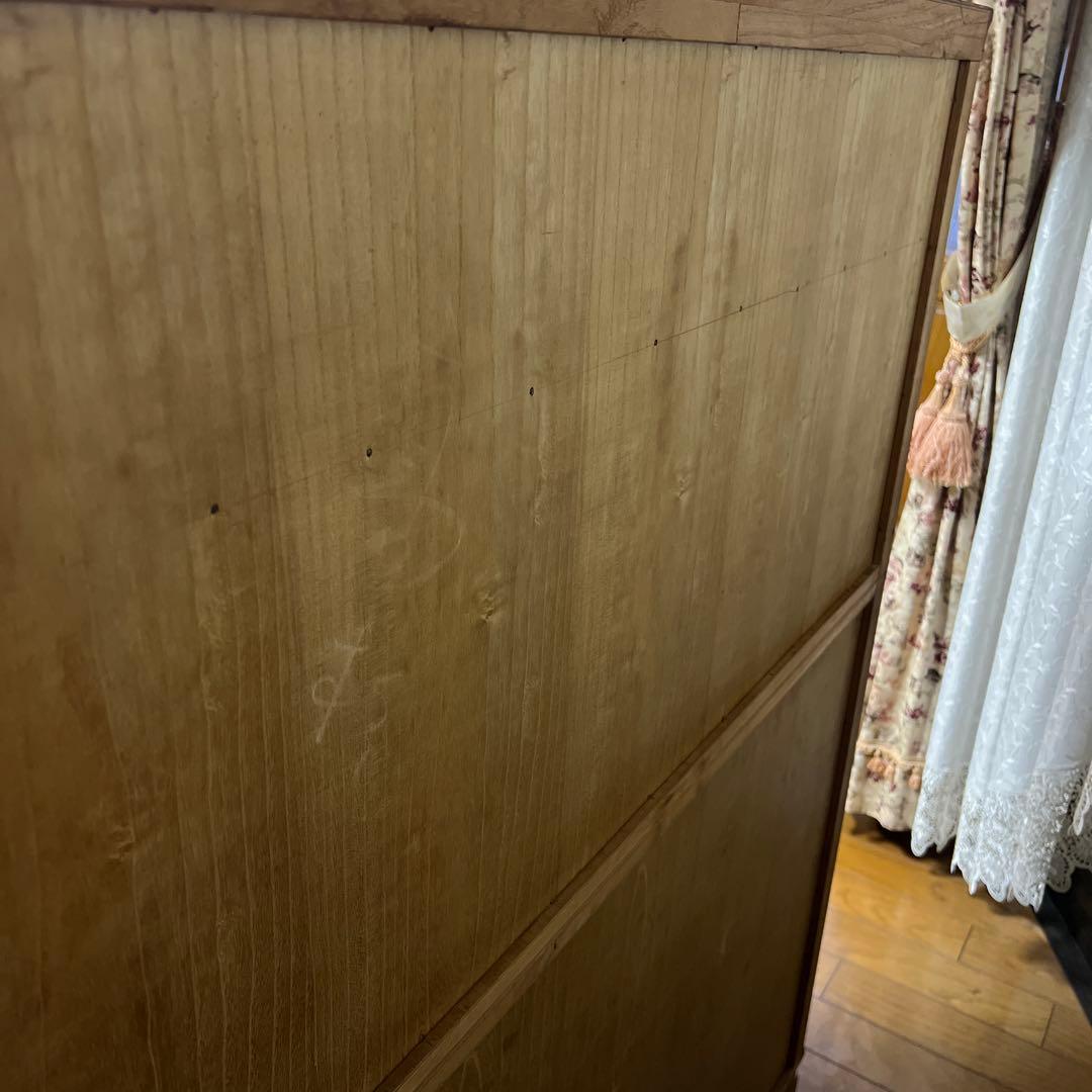 木製ブラウンハイチェスト