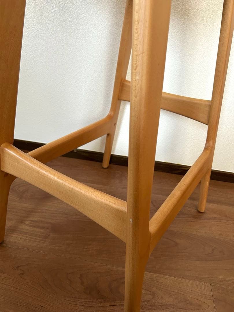 クオン　QUON プラムスタンド カウンターチェア　木製椅子　お洒落　美品　C