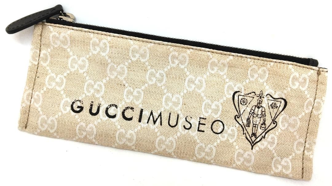 グッチミュゼオ ペンケース GGキャンバス ベージュ 中古美品！(58016)