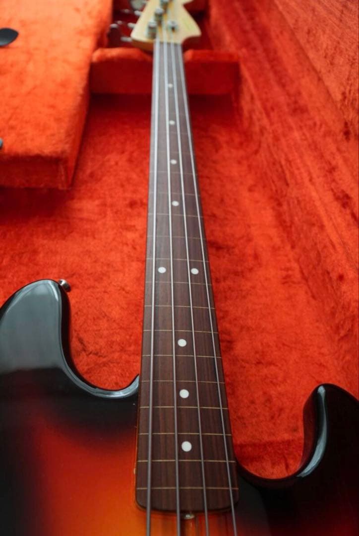 ベース Moon JB 4 FL fretless bass