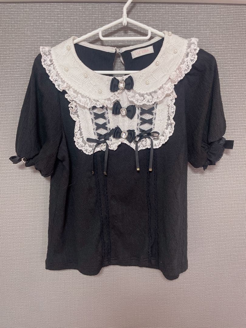 LIZLISA ダブルスピンドルカットトップス