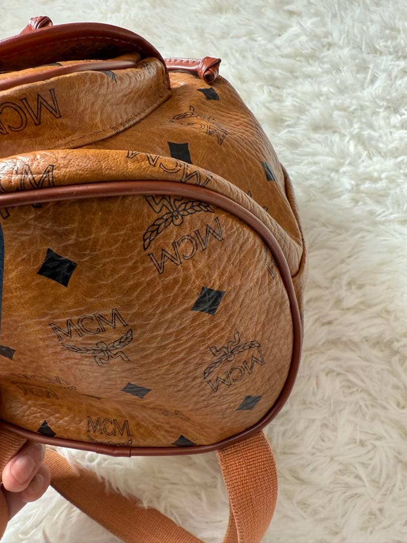 MCM ミニリュック　巾着　ブラウン　ロゴ総柄