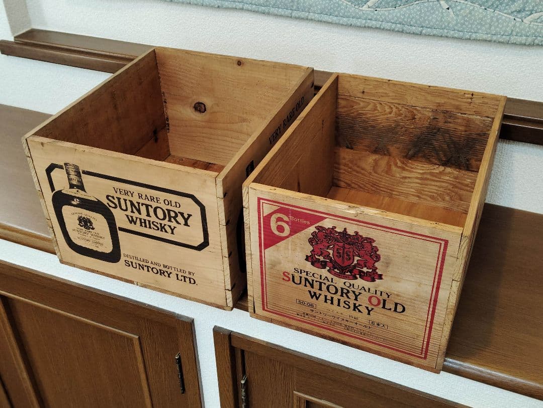 サントリーオールドウイスキー　木箱２個セット