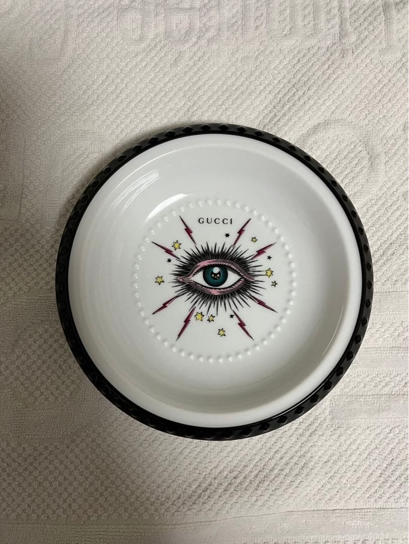 新品未使用！GUCCIアクセサリートレイ お皿 スターアイ