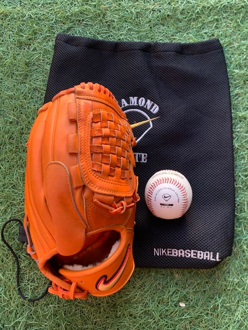 Nike エリートプラス 硬式グローブ 右投げ用